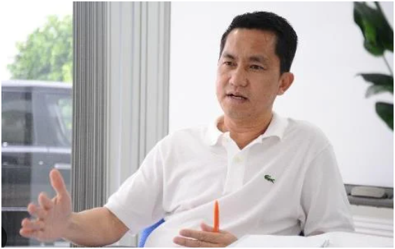 Ông Hồ Nhân –  cựu CEO Nanogen, anh em tựa nhau của Hiền Hồ chính thức qua đời ở tuổi 59: “Chia buồn cùng gia đình”
