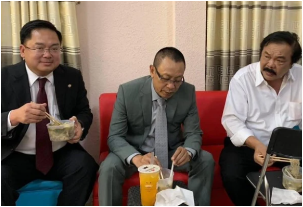 Rõ mối quan hệ của ông Hoàng Nam Tiến và chủ Tân Hiệp Phát: “Vì bị nhiều người đào lại khi ngồi ăn chung 1 món gây tranh cãi”