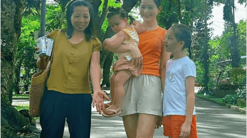 Lan Phương hối hận khi lấy chồng Tây 2 mét: “Khi con  gái lớn lên sẽ khuyên 2 đứa nó đừng bao giờ quen trai Tây, không muốn con đi vào vết xe đổ”