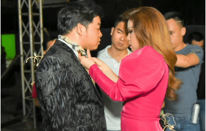 Quang Lê bị nghi “tr:ộm” đồng hồ tiền tỷ: Vợ chồng Minh Tuyết yêu cầu tự giác đưa ra, cái kết khiến ai nấy sững sờ