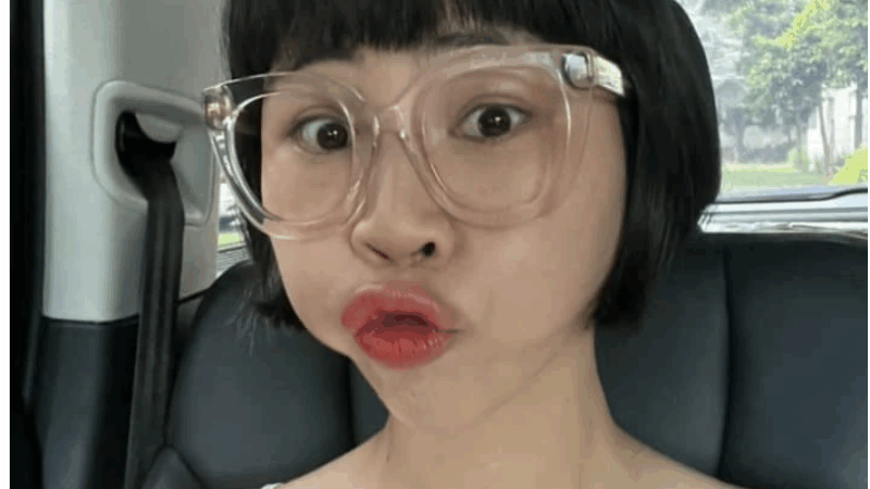 Thơ Nguyễn lại lên tiếng chưởi thẳng mặt Jack, còn đụng tới cả Negav: “Tuyên bố chẳng sợ 2 tên này, ngon thì nhào vô”