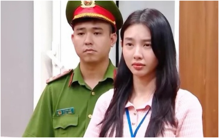 Hoa hậu Thùy Tiên đề nghị gia đình của mình nộp khoản tiền để khắc phục hậu quả: “Nước đi quá cao tay của chị, hé lộ số tiền, ai cũng cho:á:ng”