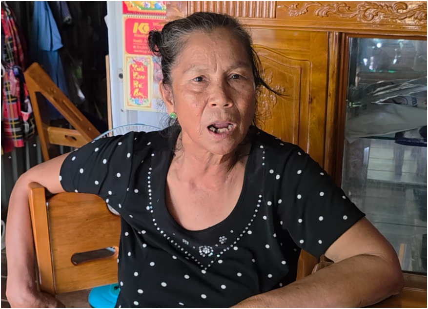Bà Giao gây tranh cãi khi tự nhận tiền 2 tỷ mà CĐM cho cũng là của mình: “Tiền cho chú Minh chứ có cho bà đâu mà tự nhận vậy”