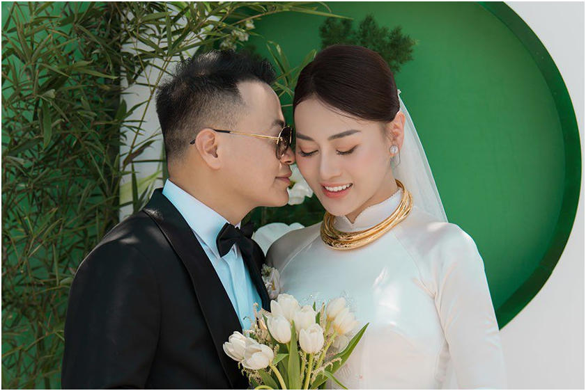 Gi:ật mì:nh với chi tiết lạ đời của đám hỏi Shark Bình và Phương Oanh: “Bảo sao hôn nhân không trọn vẹn”