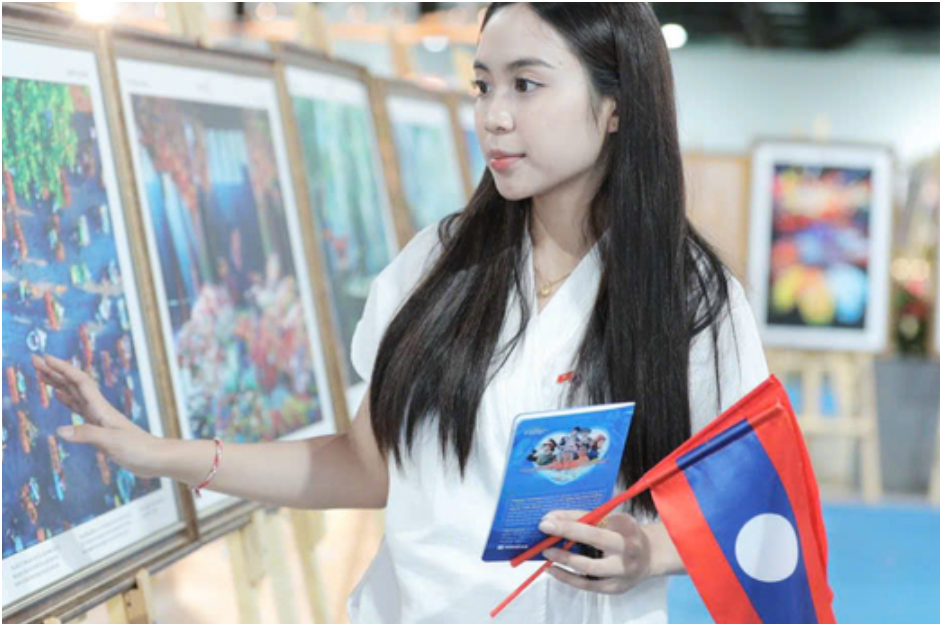 Chuyện ít ai biết về nữ du học sinh Lào Maysaa bị mất iPhone 17: “Từng ủng hộ bà con vùng lũ số tiền không tưởng, trong túi có bao nhiêu là góp hết!”