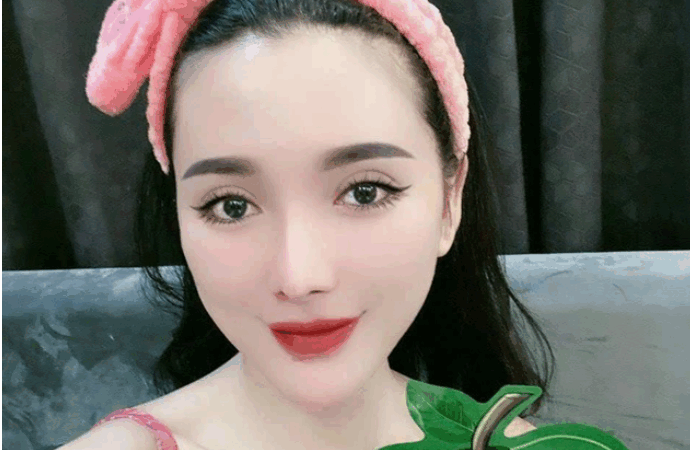 Đã rõ kết quả khi Sở An toàn thực phẩm TP.HCM kiểm tra công ty của Ngân Collagen: “Không thể tin vào mắt được, quá bất ngờ”