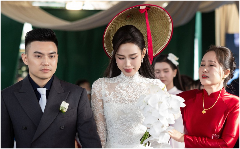 Đã rõ 3 chi tiết cực kỳ đặc biệt trong đám cưới của hoa hậu Đỗ Thị Hà: “Độc nhất vô nhị, chưa có đám cưới nào dám làm luôn”