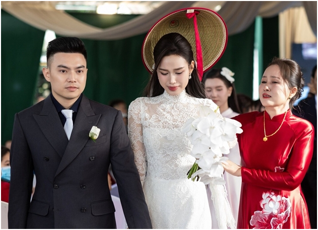 Rõ lý do mẹ chồng vội vàng ra về khi tới nhà con dâu Đỗ Thị Hà: “Chuyện gì thế này?”