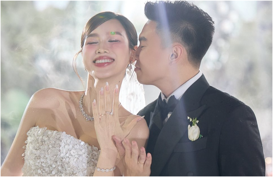 Một người lạ bất ngờ t:ố Đỗ Thị Hà ngay giữa lúc đám cưới: “Đã là hoa hậu mà vẫn soi nyc của chồng, người gì lạ quá vậy”