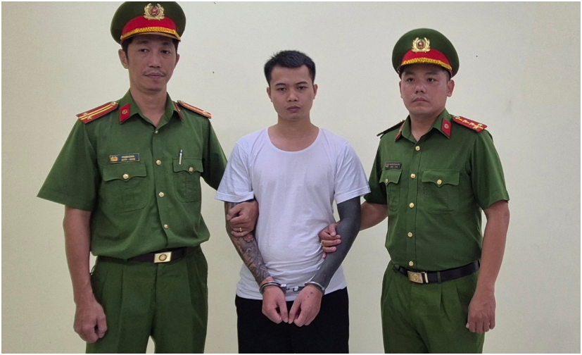 Thôi xong, b:ắt tóp tóp cơ ‘Tàng Keng Ông Trùm”: “Cái miệng h:ại cái thân, cần phải xử nghiêm”