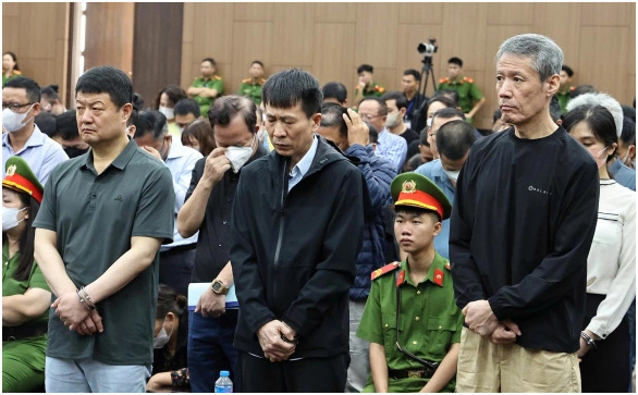 Rõ danh tính 10 tay chơi chi tiền mạnh nhất vụ án đ:ánh b:ạc 2.500 tỷ đồng: Có 1 ca sĩ nổi tiếng đứng top 5