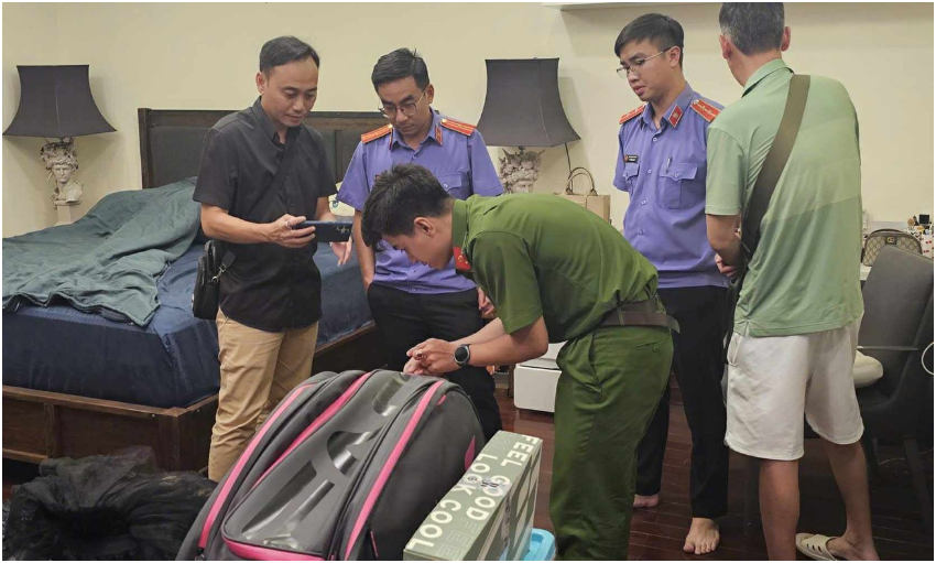 Công an khám xét căn Villa xịn xò, mở khóa két sắt của Trương Ngọc Ánh: “Phát hiện thứ bên trong”