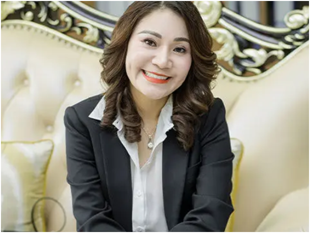 Vạ:ch tr:ần chi:êu tr:ò của vợ Khánh Phương vụ l:ừa đ:ảo 9.100 tỉ đồng: “Rõ tất tần tật hết rồi”