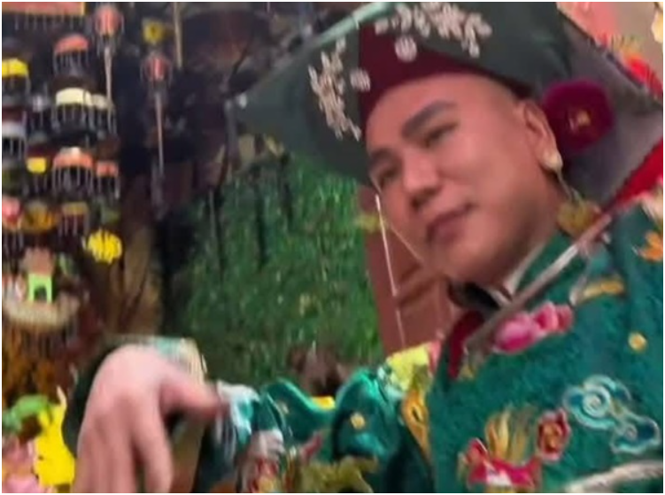 Ca sĩ Châu Việt Cường bất ngờ không hát nữa, đổi nghề sang làm thầy: “Chuyện gì thế này, sao khó tin quá vậy”