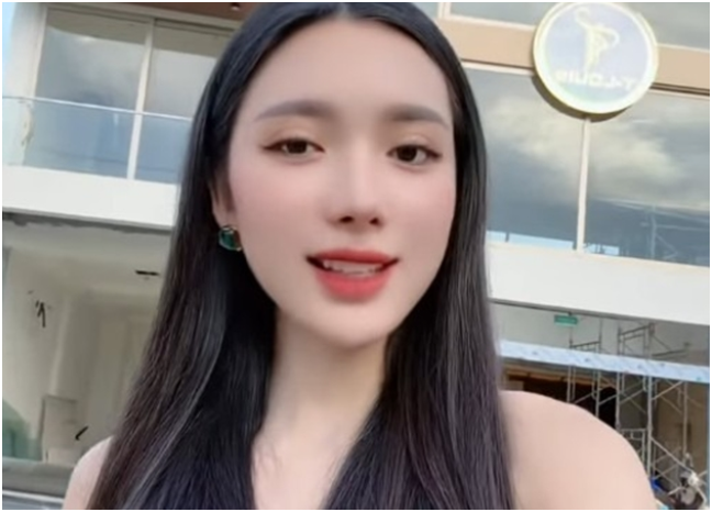 Ngân Collagen vẫn nhanh tay làm 1 việc sau khi bị cơ quan chức năng điểm mặt: “Mặt vẫn tỉnh lắm, bình thản vô cùng”