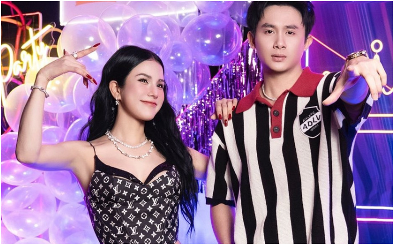 Giữa lúc chồng cũ Đức Phạm công khai hẹn hò với Á Hậu Vũ Thúy Quỳnh, Diệp Lâm Anh có động thái gây chú ý: “Sao điện thoại lại vỡ thế kia?”