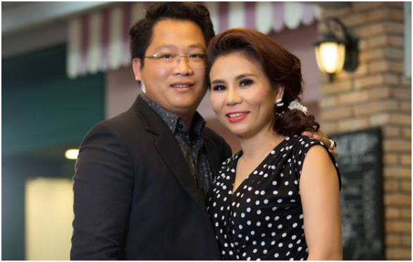 Chuyện tình kỳ lạ của vợ chồng Mailisa: “Ít ai biết lắm, chênh nhau tận 10 tuổi mà vẫn yêu thắm thiết lắm”