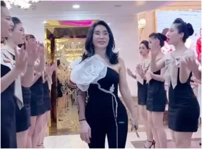 Loại nhạc chế của Mailisa đang gây tranh cãi: Rõ danh tính người đã sáng chế, không chấp nhận được, chi:êu tr:ò để bán hàng đây mà