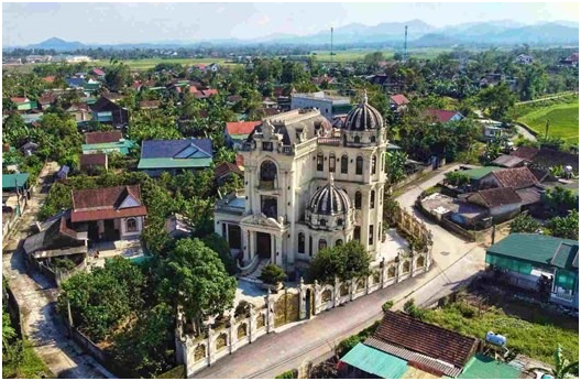 Bà chủ Mailisa chơi lớn, tặng hẳn cho mẹ già hơn 90 tuổi bằng một cái biệt thự rộng 2000 mét vuông: ‘Đi mỏi hết cả chân’