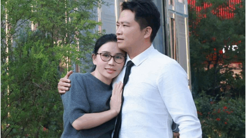 Rõ tất tần tật về ông Hoàng Kim Khánh, chồng bà tr:ùm Mailisa: “Giờ mới biết thân thế thật của anh, không ngờ luôn”