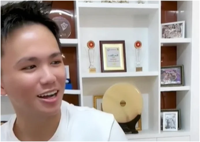 Cuộc sống quá bất ngờ con trai thứ của bà chủ Mailisa: ‘Mẹ cha có đi tòo, con vẫn sẽ sống tốt’