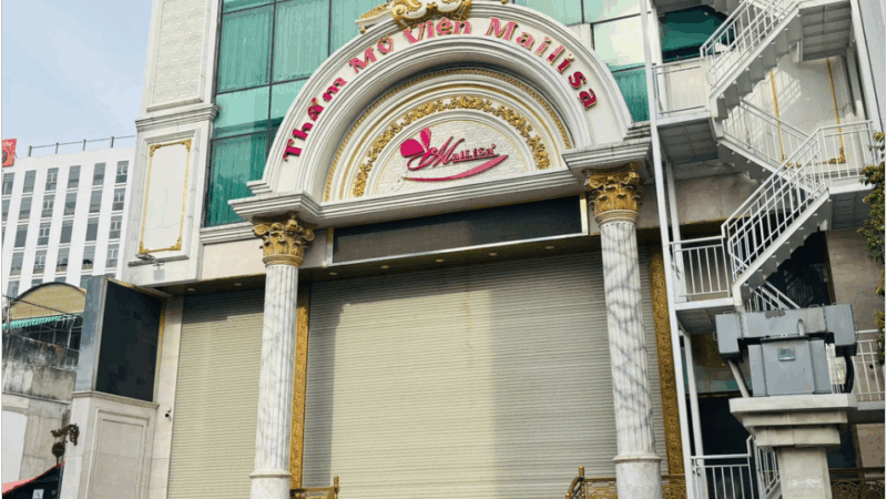 Cận cảnh thẩm mỹ viện Mailisa ‘cửa đóng then cài’ tại TPHCM: “Kín mít thật rồi, vậy là kết thúc”