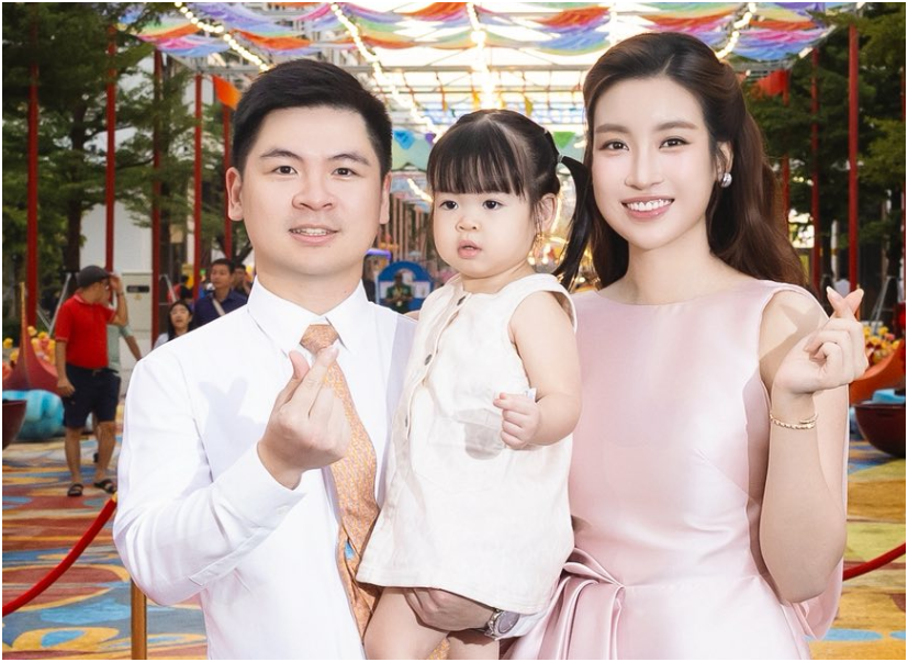 Hoa hậu Đỗ Mỹ Linh và Chủ tịch Đỗ Quang Vinh có chuyện gì mà khiến mạng xã hội rần rần: “Dâ:n mạ:ng thay nhau ph:án xé:t, bàn tán không ngừng!”