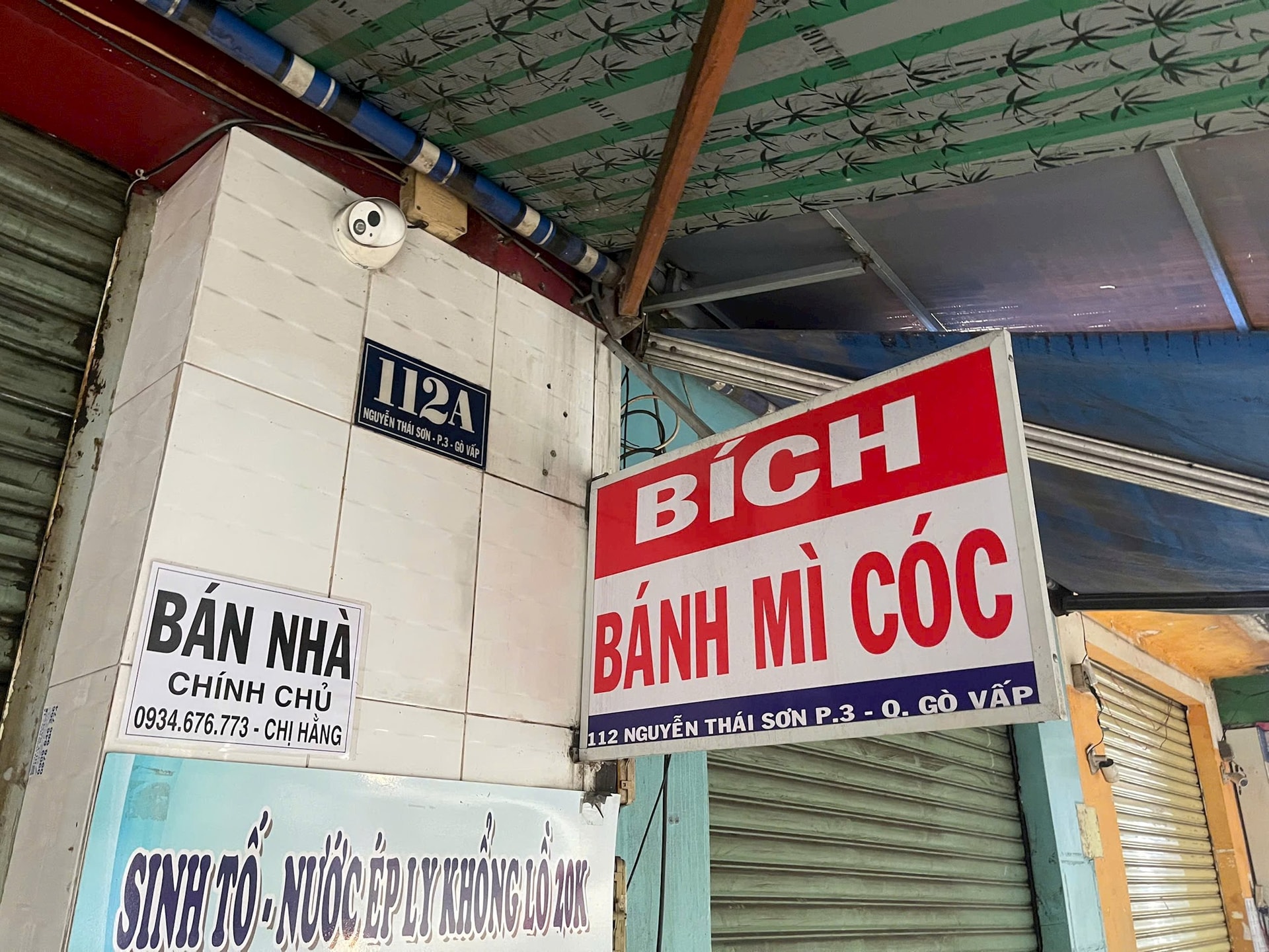TP.HCM: Hàng trăm người nhập viện sau khi ăn bánh mì cóc, 1 thai phụ nguy kịch dọa sinh non!