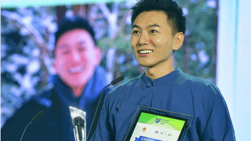 Khoai Lang Thang lên tiếng vụ ‘hoa hồng đen’: “Thừa nhận bản thân cũng d:ữ d:ằn lắm”