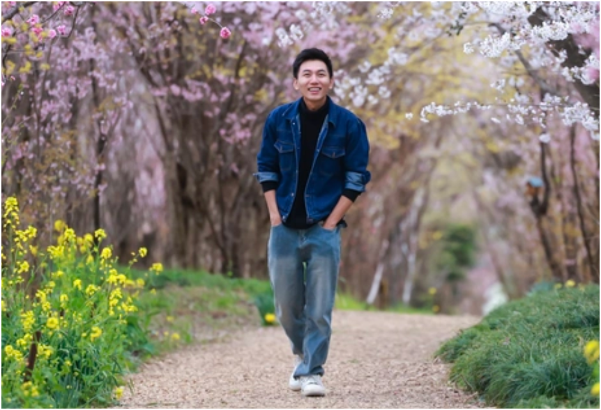 Giải mã cụm từ ‘hoa hồng đen’ đang rần rần vào lúc này, Khoai Lang Thang cũng đã thừa nhận: “Hóa ra anh là kiểu người như vậy”