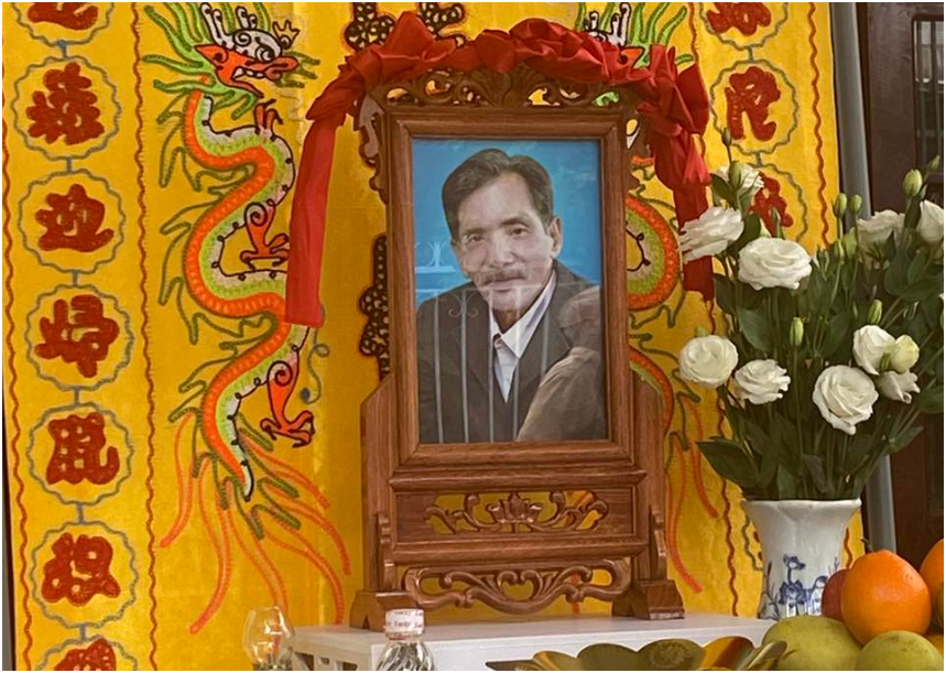 Đám tang của nghệ sĩ Thương Tín: ‘Yên tĩnh đến lạ thường, thật quá khó hiểu’