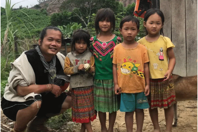 Xôn xao tin đồn Nuôi Em c:ắt xé:n b:ớt tiền từ thiện của MTQ: Đang rần rần luôn rồi đây