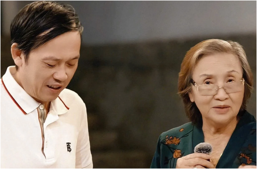 Mẹ ruột của Hoài Linh mong cho con trai có vợ ở tuổi 62: ‘Chứ già rồi không có ai hủ hỉ’