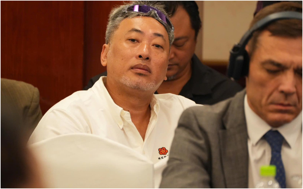 Đạo diễn Nguyễn Quang Dũng chơi lớn, tuyển trợ lý làm việc không lương: “Ai muốn làm thì liên hệ nhanh”