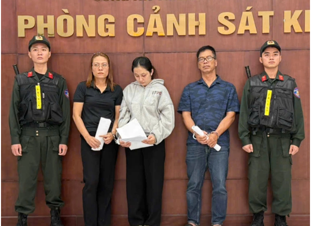 Thôi xong, đường dây bu:ôn l:ậu hơn 50.000 hộp thực phẩm chức năng: Quá kh:ủ:ng khi:ếp