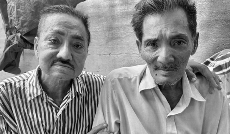 Sự trùng hợp cay đắng: Thương Tín và tài tử Aly Dũng cùng lừng danh một thời, nhưng cuối đời lại sống trong thiếu thốn – cô đơn, ra đi lặng lẽ đến mức “chẳng có một đồng nghiệp nào dòm ngó thắp hương”