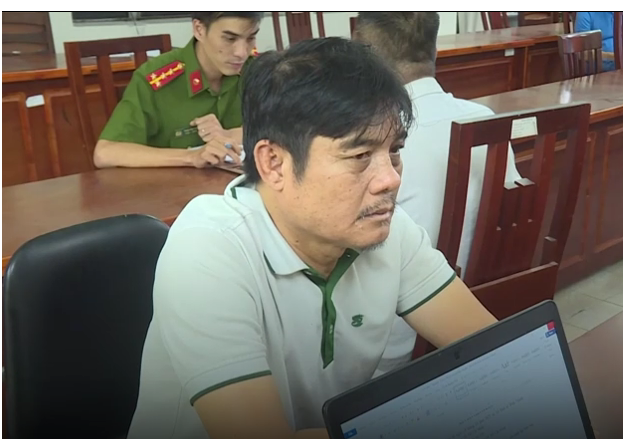 Rõ th:ủ đo:ạn moi tiền của k:ẻ mang danh “hiệp sĩ” giải cứu người ở Campuchia: ‘Cuối cùng cũng đã đưa ra ánh sáng’