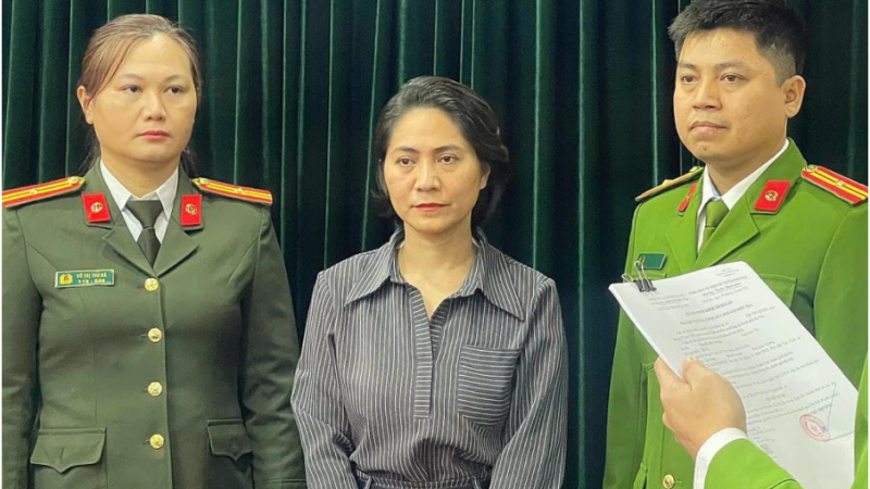 Rõ tất tần tật về sự thật quy trình thanh toán cát-xê cho ca sĩ vụ “Về đây bốn cánh chim trời” : “Nghệ sĩ bị chưởi quá trời vì hành xử thiếu chuyên nghiệp”