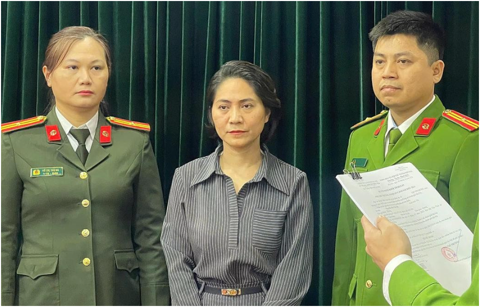 Rõ tất tần tật về sự thật quy trình thanh toán cát-xê cho ca sĩ vụ “Về đây bốn cánh chim trời” : “Nghệ sĩ bị chưởi quá trời vì hành xử thiếu chuyên nghiệp”