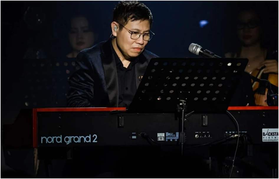 Nhạc sĩ Vũ Quang Trung bênh vực mạnh dàn nghệ sĩ vụ hủy show, tất cả do BTC cả: ‘Tiền thanh toán chậm mà vẫn thu tiền vé’