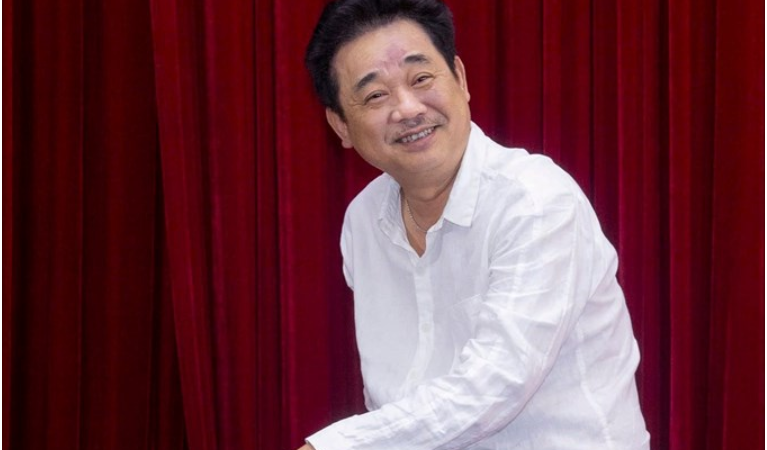 NSND Quốc Khánh: “Tôi vẫn khỏe mạnh nha bà con, họ còn đưa tôi lên bàn thờ nhiều lần mà”