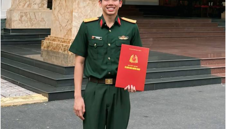 Danh tính em trai của cựu kình ngư Ánh Viên, người đang gây s:ốt rần rần trên MXH: “Được thăng quân hàm sau thành tích rực rỡ năm 2025, 2 chị em nhà này đỉnh quá”