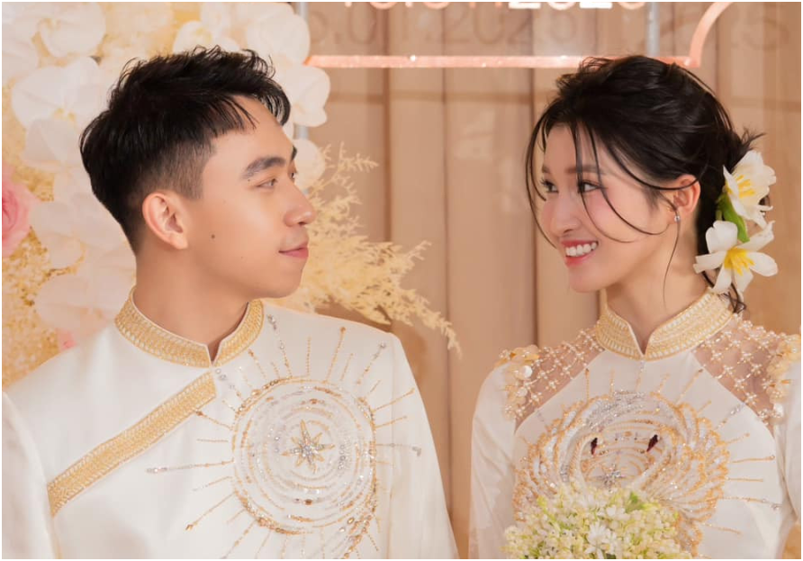 Tiết lộ thiệp cưới của Á hậu Phương Nhi và thiếu gia Minh Hoàng: Tổ chức tận 2 ngày, có hoạt động lạ, cực kì đặc biệt