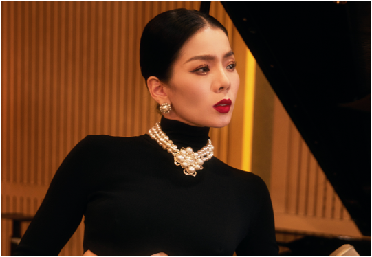 Lệ Quyên lên tiếng khi bị so sánh với Mỹ Tâm và Hồ Ngọc Hà: Hát phòng trà còn hơn những người hát ở những sự kiện lớn