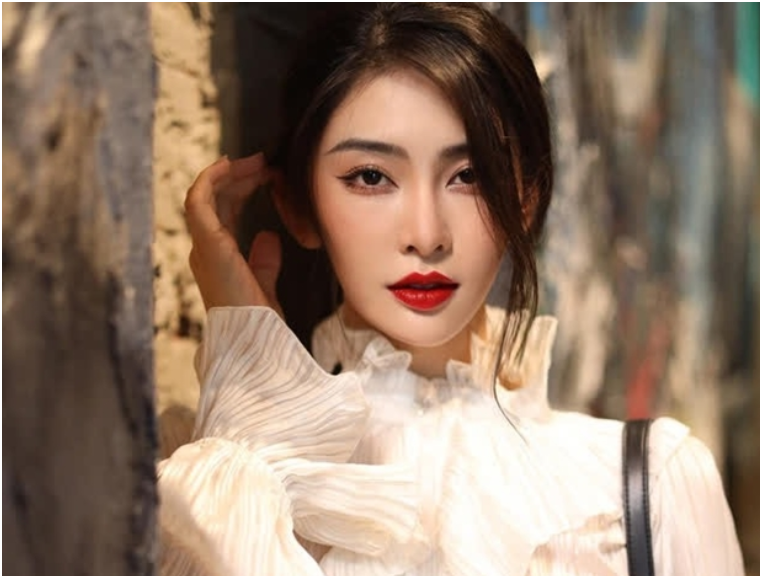 Thực hư thông tin Linh Trương từng làm ‘tiể:u t:am’, lý do hó:t gi:rl này suốt ngày ch:eck in tại khách sạn