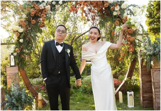 Mẹ Tóc Tiên từng không chấp nhận, căng thẳng với Touliver: Đến giờ nữ ca sĩ mới thừa nhận hối hận vì không nghe lời mẹ