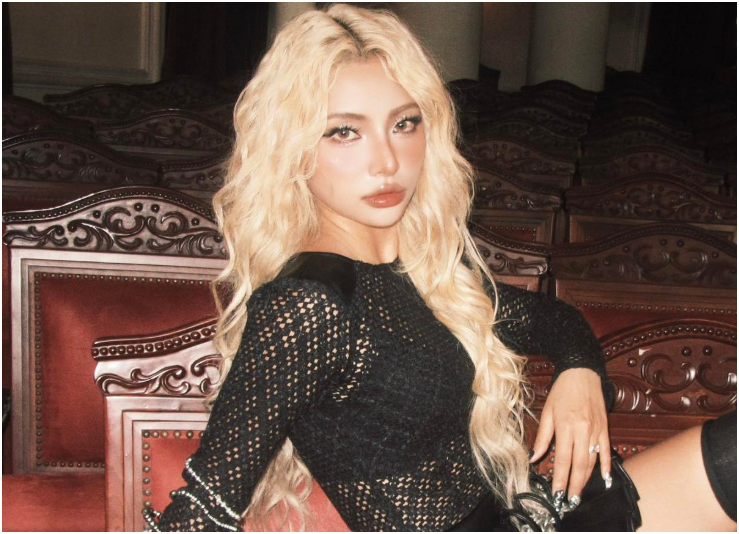 Dân mạng đồn rần rần Touliver đi Pháp cùng với 1 cô gái bên em xinh: “Đã đồn thì ít có sai lắm”