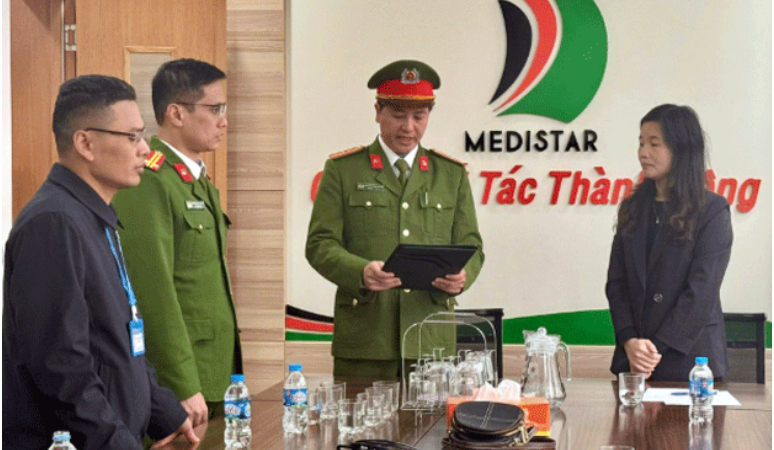 Cho:áng với hàng trăm tấn c:oll:agen, vit:amin, thuốc hỗ trợ xư:ơng kh:ớp, ti:êu h:óa gi:ả doanh thu 1.800 tỷ: Không ngờ tới luôn