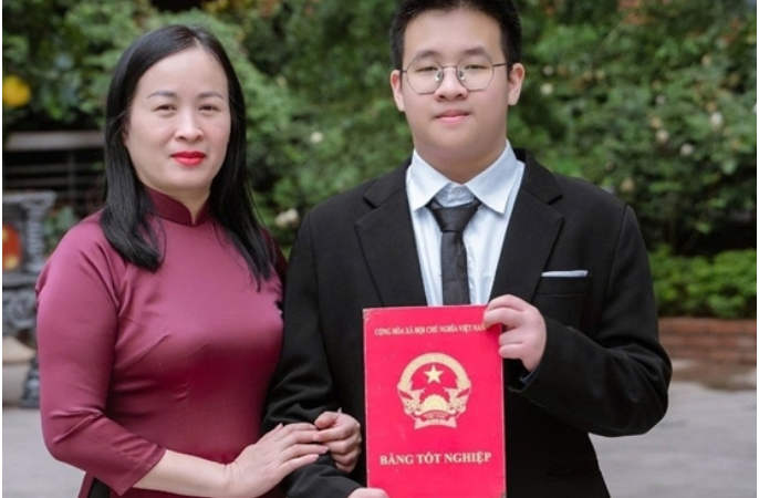 Profile nam sinh lớp 10 giành giải Nhất Toán quốc gia đang gây s:ốt rần rần: Thành tích vượt trội, bỏ xa cả đàn anh đàn chị lớp 12