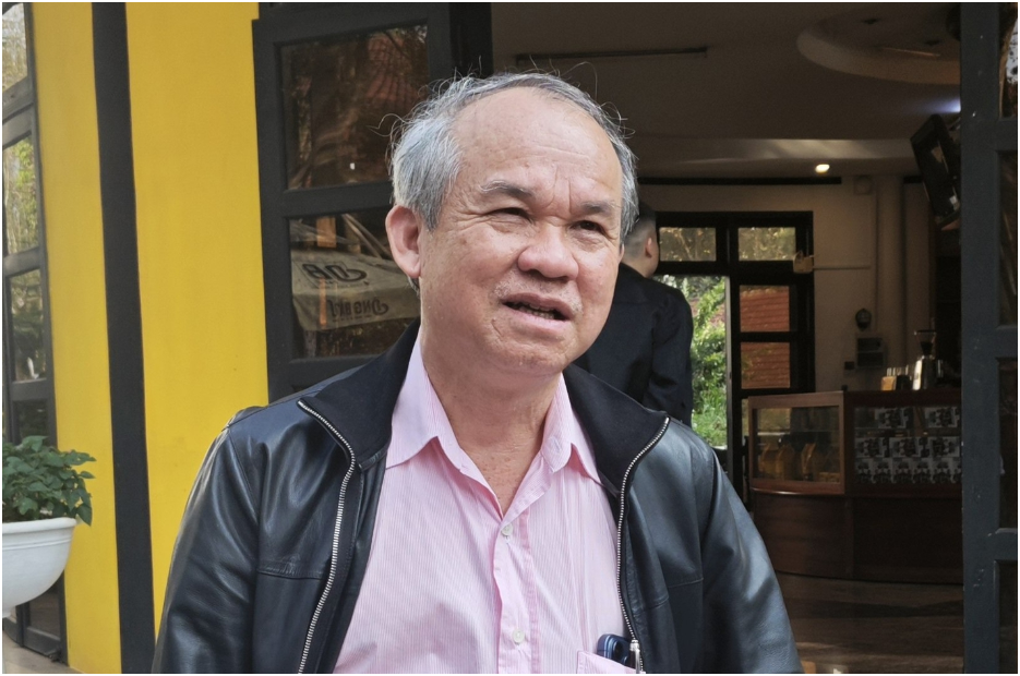 Bầu Đức chơi lớn, tặng cho mỗi nhân viên trồng chuối 800 triệu đồng: “Cống hiến lắm rồi, giờ gặt hái thành quả trái ngọt thôi”